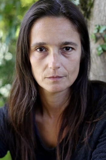 Actor Cindy Van Acker