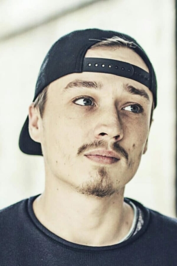 Actor Lukas Løkken