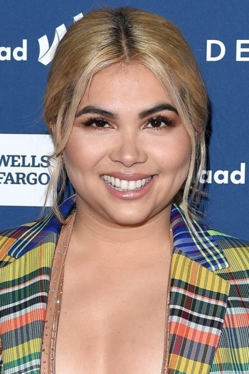 Actor Hayley Kiyoko