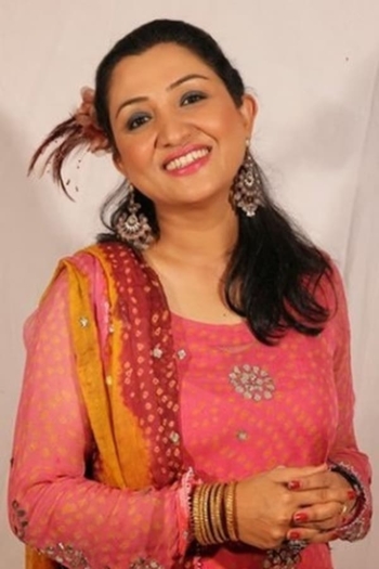 Actor Nadia Afgan