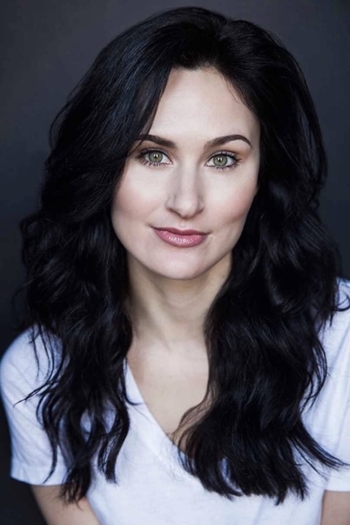 Actor Katelyn Pearce