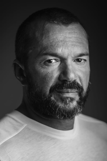 Actor Paulo Manso