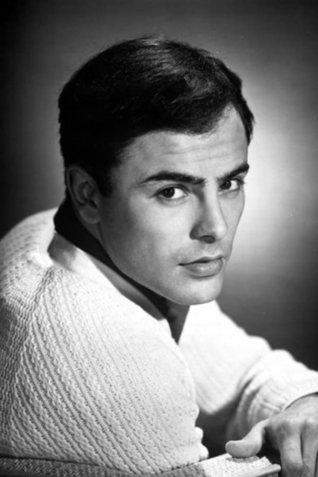 Actor John Saxon