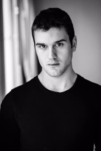 Actor Sully Ledermann