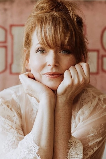 Actor Chelah Horsdal