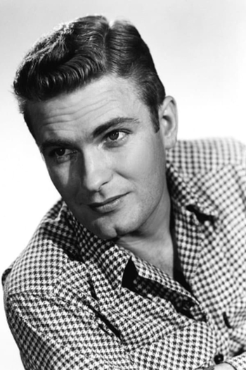 Actor William Leslie