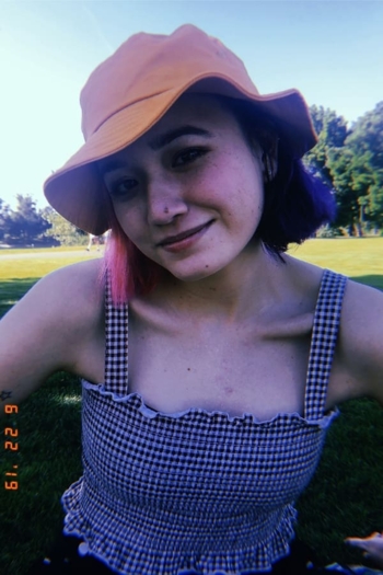 Actor Georgia Messer