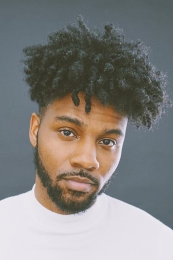 Actor Bernard Harvey