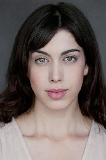 Actor Maeve Bluebell Wells