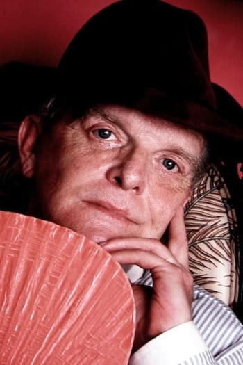 Actor Truman Capote