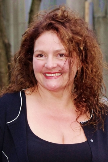 Actor Aida Turturro