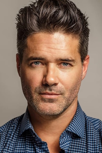 Actor Jeremy John Wells