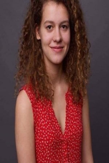 Actor Fruzsina Czvetkó