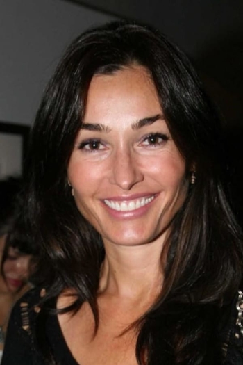 Actor Dara Tomanovich