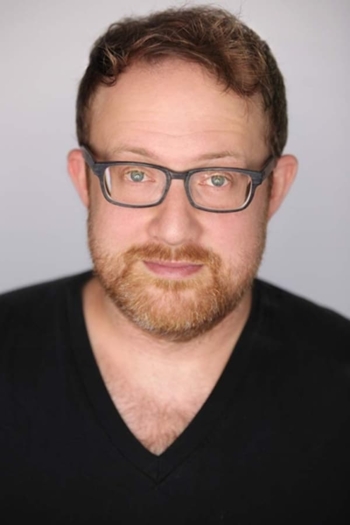 Actor Bobby Richards