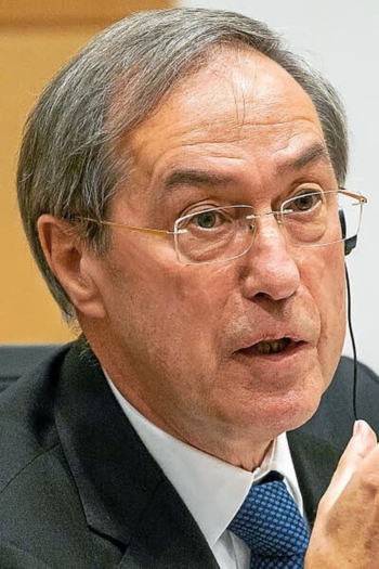 Actor Claude Guéant