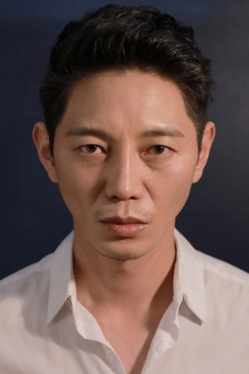 Actor Won Hyun-joon