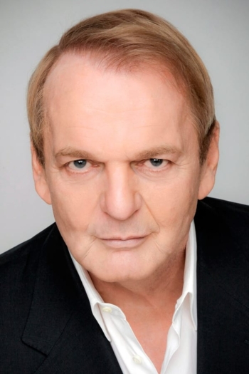 Actor John Joseph Gallagher