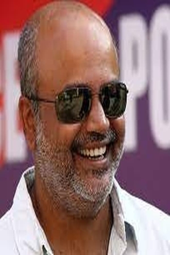 Actor Madhu Neelakandan