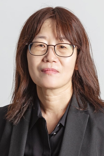 Film director Shin Su-won