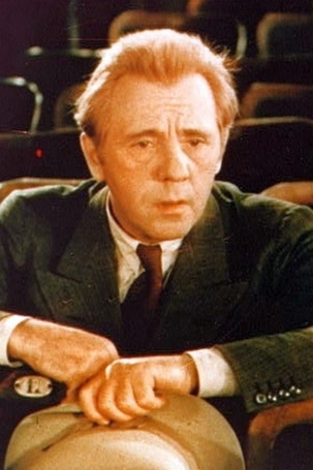 Actor Charles Dale