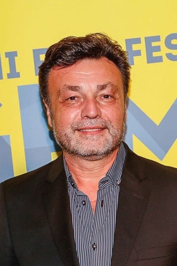 Film director Marcos Carnevale