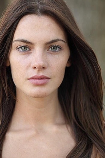 Actor Enrica Pintore