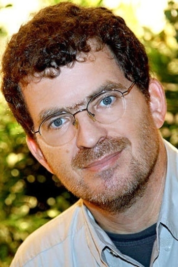 Film director Marcos Schechtman