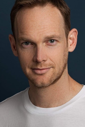 Actor Lucas Van Engen