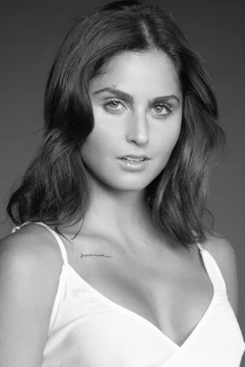 Actor Scarlet Dergal