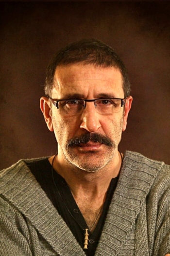 Actor Cem Özer
