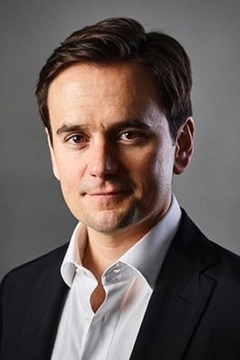 Actor Richard Walker