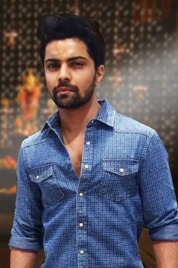 Actor Shravan Reddy
