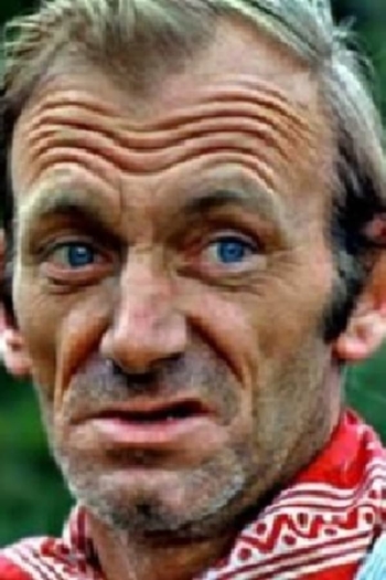 Actor Walter Sparrow