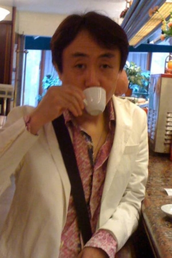 Actor Yasunori Iwasaki