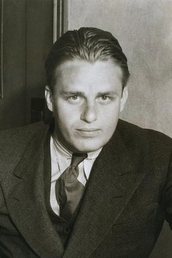 Actor Elliott Roosevelt