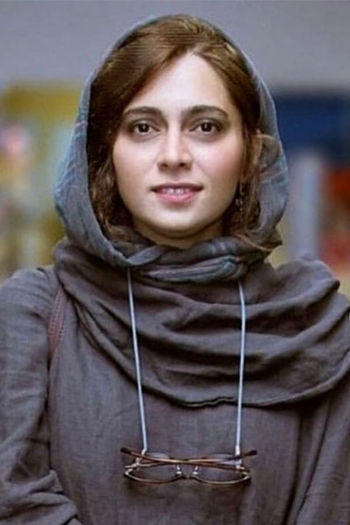 Actor Pegah Ahangarani