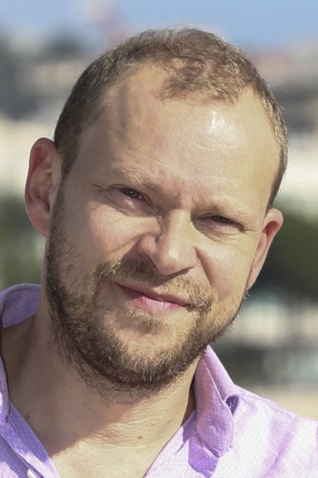 Actor Robert Webb
