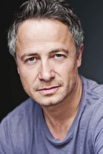 Actor Oliver Milburn