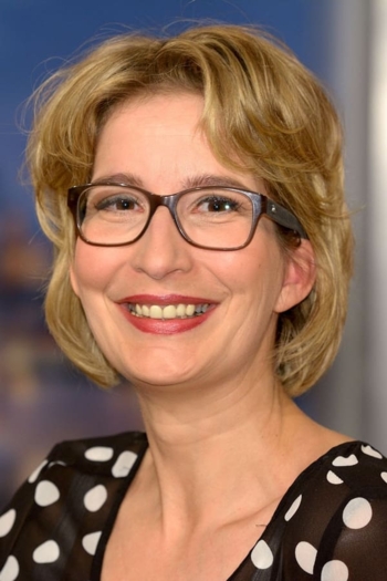 Actor Yvonne Willicks