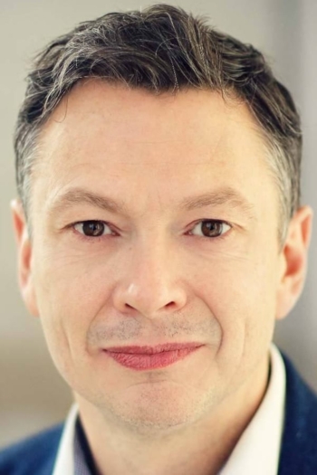 Actor Mark Llewelyn-Evans