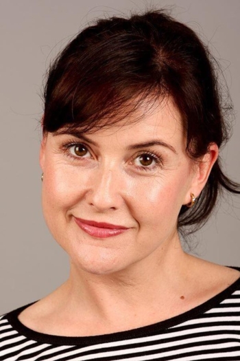 Actor Elizabeth Carling