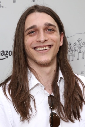 Actor Tony Greenhand