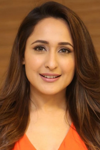 Actor Pragya Jaiswal