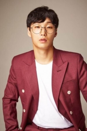 Actor Park Tae-san