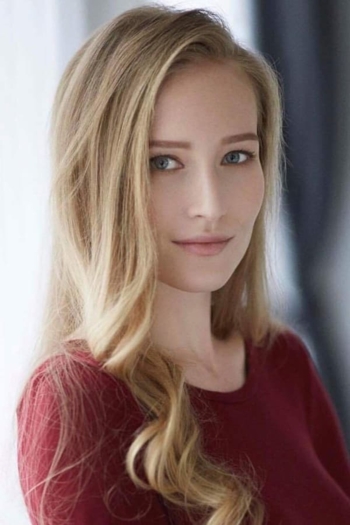 Actor Estelle Girard Parks