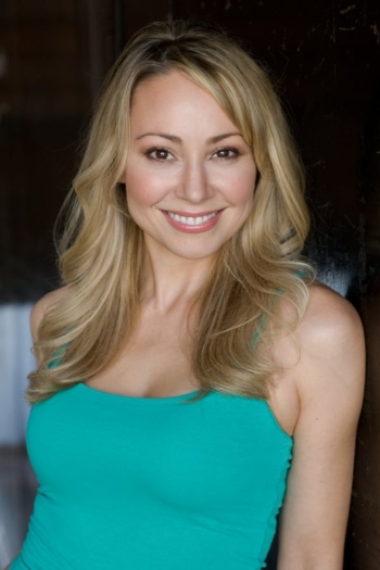 Actor Paula Macneill