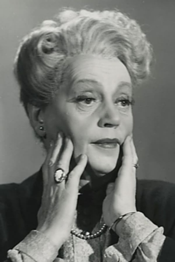 Actor Maria Garland