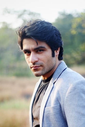 Actor Sunny Hinduja
