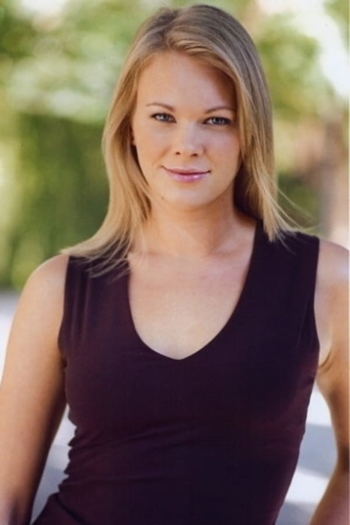 Actor Kelly Bright